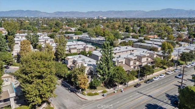 15133 Magnolia E, Sherman Oaks, CA 91403