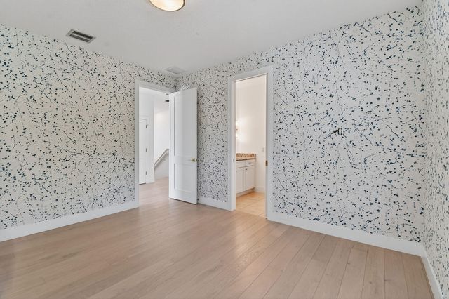 1106 Wilshire Drive, Jupiter, FL 33458