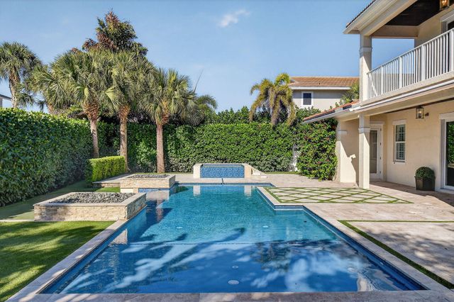 1106 Wilshire Drive, Jupiter, FL 33458