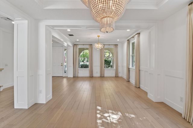 1106 Wilshire Drive, Jupiter, FL 33458