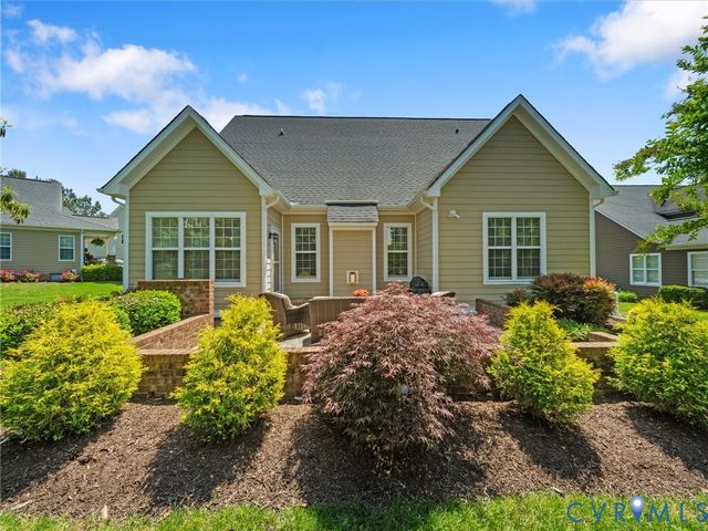 4214 Heron Pointe Pl, Moseley, VA 23120
