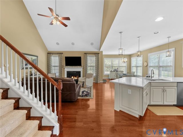4214 Heron Pointe Pl, Moseley, VA 23120