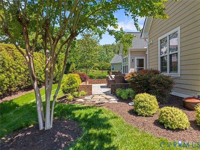 4214 Heron Pointe Pl, Moseley, VA 23120