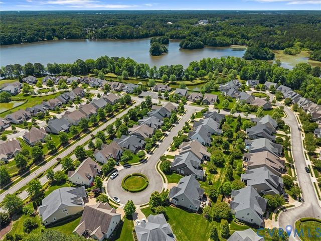 4214 Heron Pointe Pl, Moseley, VA 23120