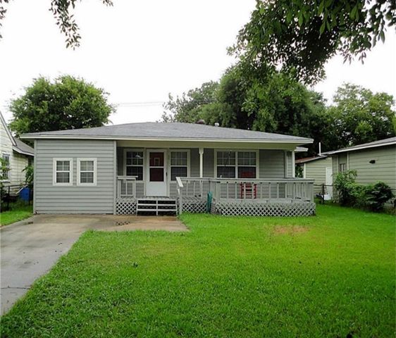 36 18th Avenue N, Texas City, TX 77590