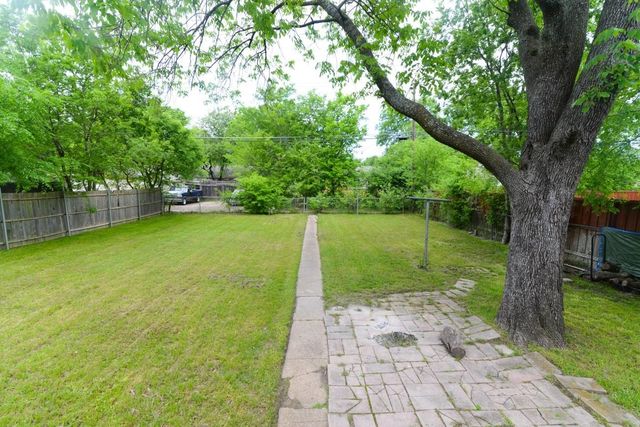 10433 Fern Drive, Dallas, TX 75228