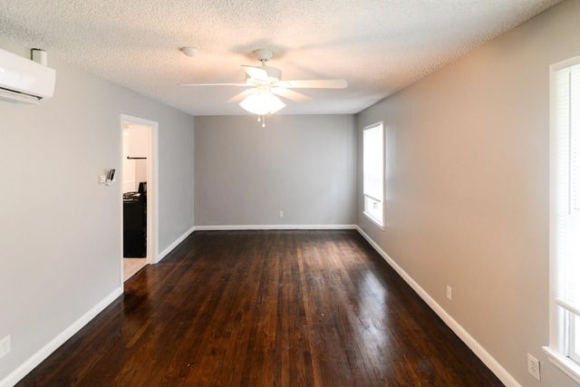 10433 Fern Drive, Dallas, TX 75228