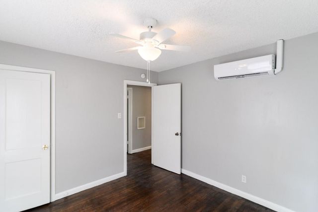 10433 Fern Drive, Dallas, TX 75228