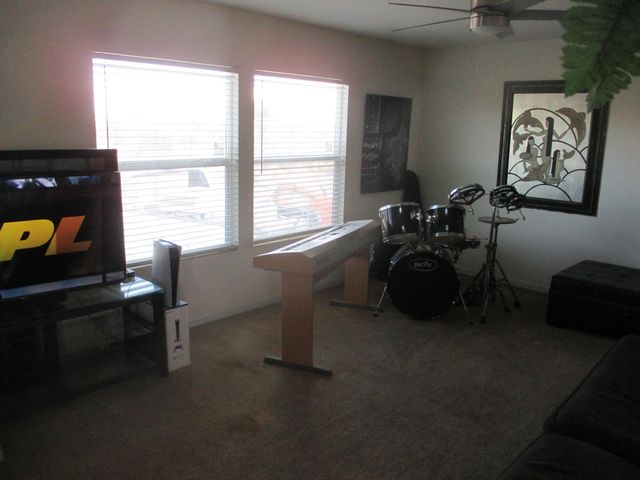 2265 Gibbs Avenue, Mojave, CA 93501