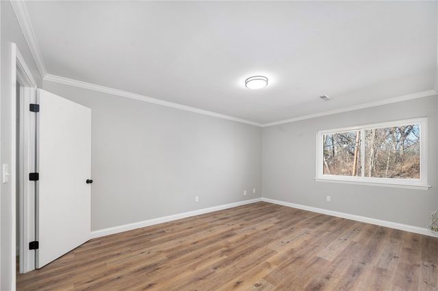 1141 Hartford Avenue 4B, Johnston, RI 02919