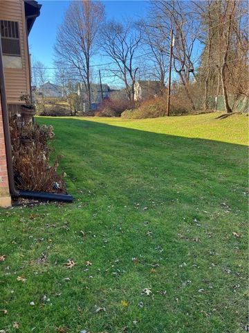 1141 Hartford Avenue 4B, Johnston, RI 02919