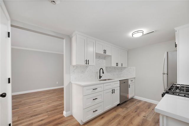 1141 Hartford Avenue 4B, Johnston, RI 02919