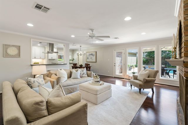 118 Wilchester Boulevard, Houston, TX 77079