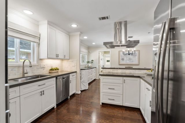 118 Wilchester Boulevard, Houston, TX 77079