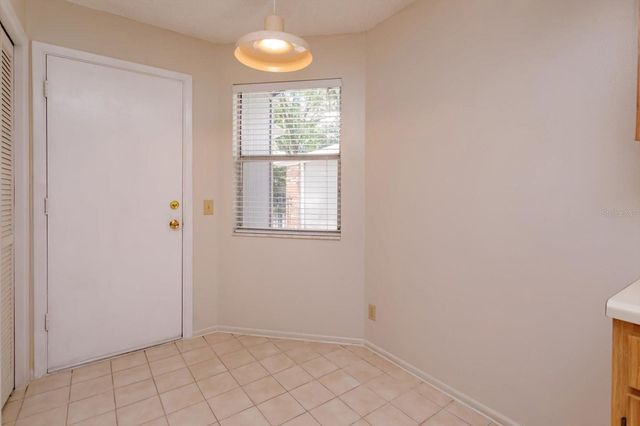 626 RED OAK CIRCLE 106, Altamonte Springs, FL 32701