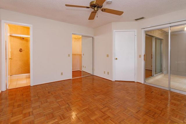 626 RED OAK CIRCLE 106, Altamonte Springs, FL 32701