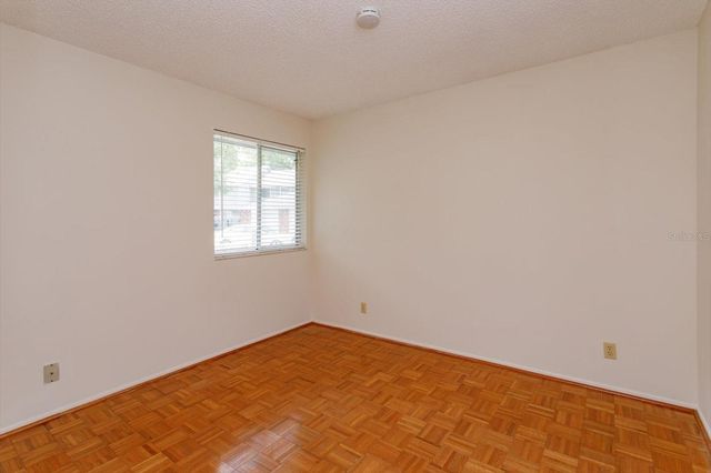 626 RED OAK CIRCLE 106, Altamonte Springs, FL 32701