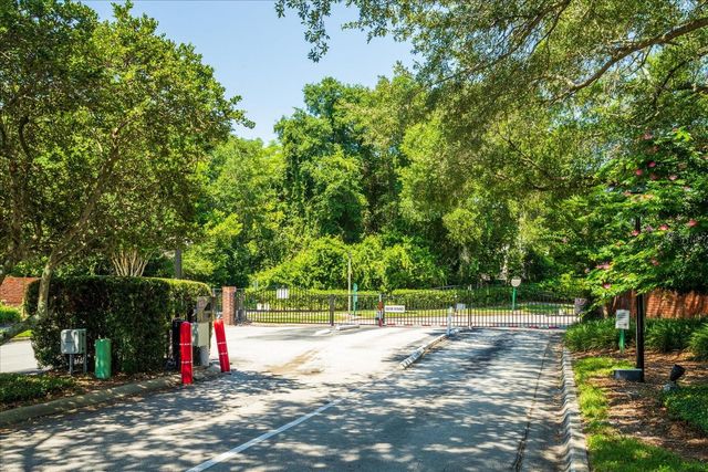626 RED OAK CIRCLE 106, Altamonte Springs, FL 32701