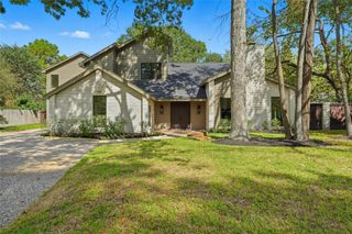4907 Pine Garden Drive E, Kingwood, TX 77345