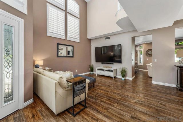 11212 CORTE PLAYA AZTECA, San Diego, CA 92124