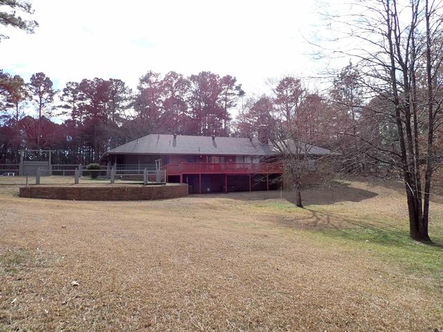 1414 Country Club Road, Arkadelphia, AR 71923