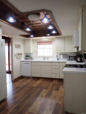 1414 Country Club Road, Arkadelphia, AR 71923