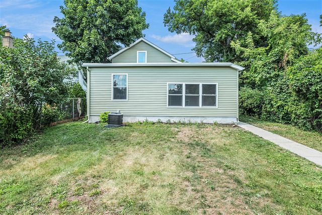 854 First Street, Grand Rapids, MI 49504