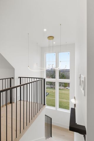 6807 Pennywell Dr, Nashville, TN 37205