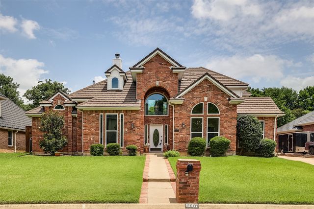 5007 Wareham Drive, Arlington, TX 76017