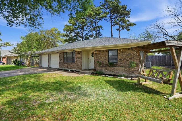 308 Moody Avenue, League City, TX 77573