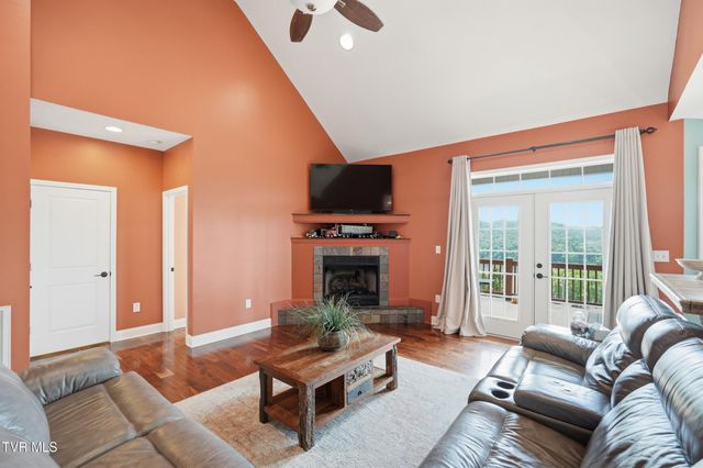 24327 Eagle Site Drive, Abingdon, VA 24211