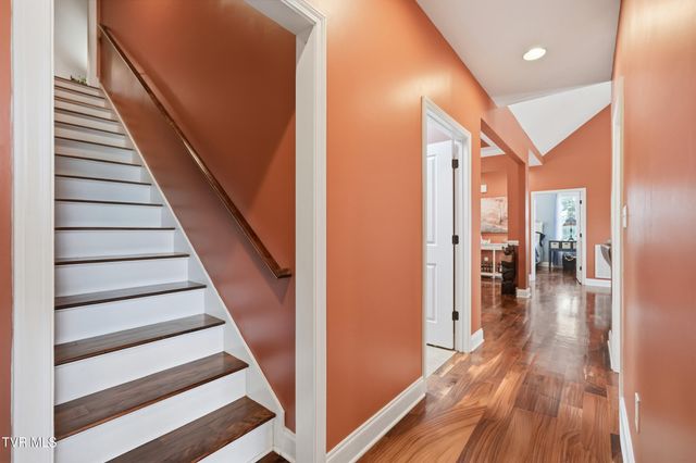 24327 Eagle Site Drive, Abingdon, VA 24211