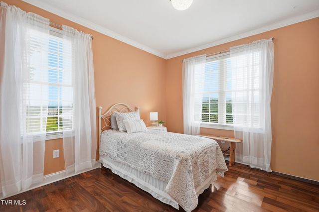 24327 Eagle Site Drive, Abingdon, VA 24211
