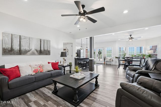 24327 Eagle Site Drive, Abingdon, VA 24211