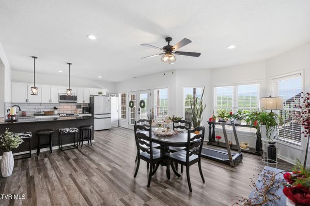 24327 Eagle Site Drive, Abingdon, VA 24211