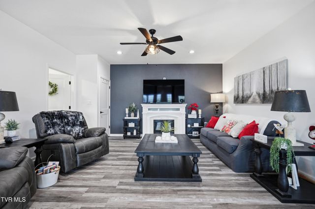 24327 Eagle Site Drive, Abingdon, VA 24211