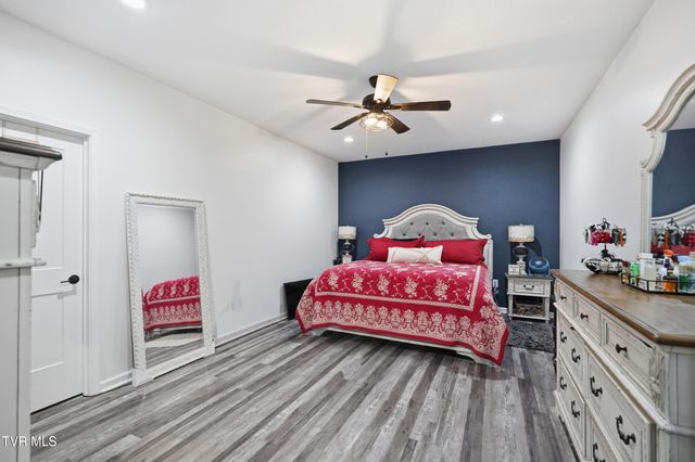 24327 Eagle Site Drive, Abingdon, VA 24211