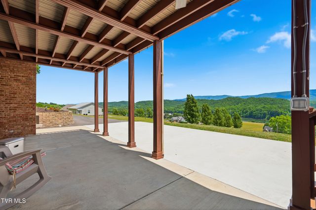 24327 Eagle Site Drive, Abingdon, VA 24211
