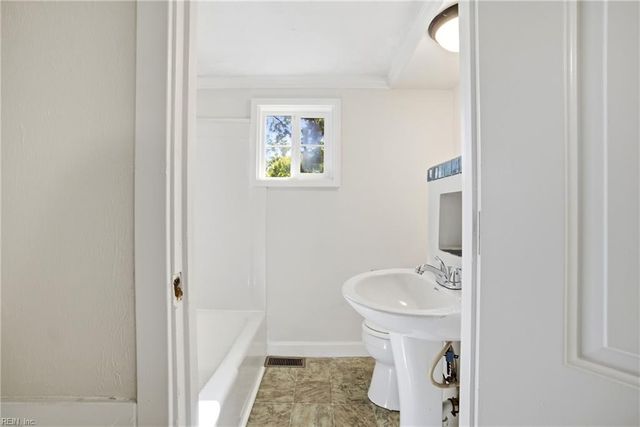 417 Maycox AVE, Norfolk, VA 23505