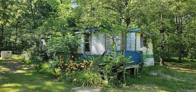 5780 104th Avenue, Grand Junction, MI 49056