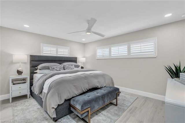 25 Palmview BLVD, Fort Myers Beach, FL 33931