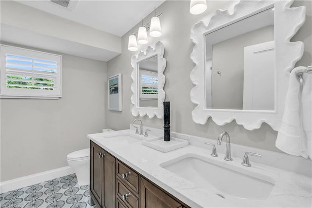 25 Palmview BLVD, Fort Myers Beach, FL 33931