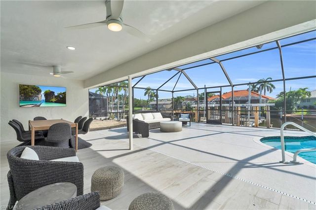 25 Palmview BLVD, Fort Myers Beach, FL 33931