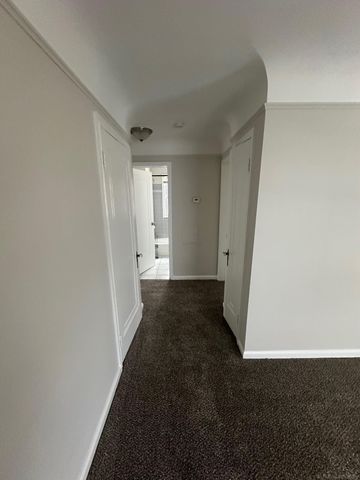 22046 Cushing Avenue, Eastpointe, MI 48021