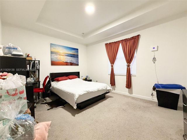 11871 SW 247 TERR, Homestead, FL 33032