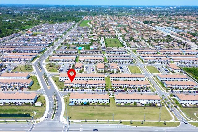 11871 SW 247 TERR, Homestead, FL 33032