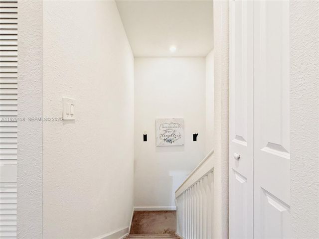 11871 SW 247 TERR, Homestead, FL 33032