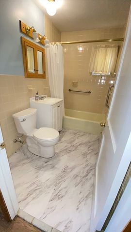 11 Keller Path, Newton, MA 02461