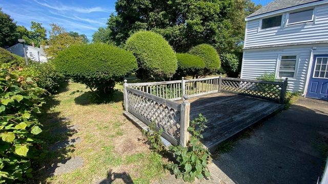 11 Keller Path, Newton, MA 02461