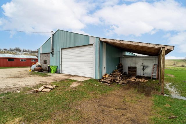 201 N Irish ROAD, Elkhart Lake, WI 53020